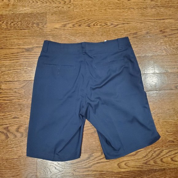 PGA TOUR 9.5" Men's Motion Flux 360 Golf Performance Flat Front Short - Picture 6 of 7